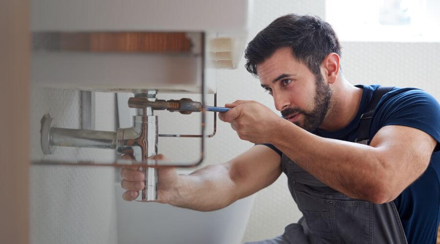 Professional water heater installation services in Brooksville, MS